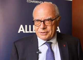 Coronavirus, il professor Galli parla dei contagi attuali in Italia