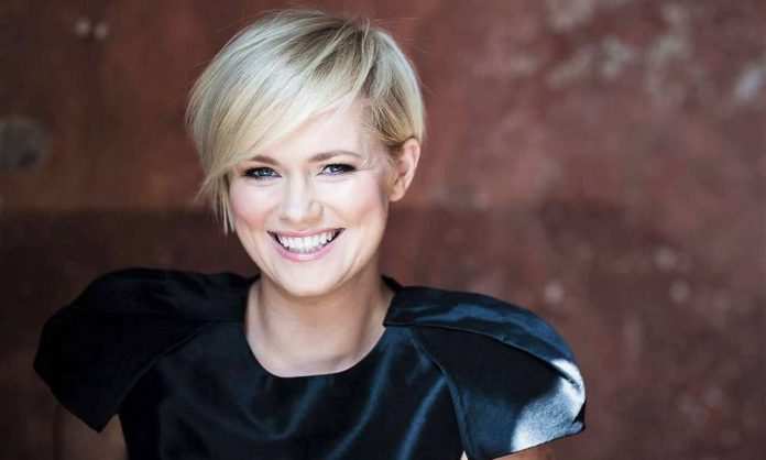 Cecelia Ahern - PhotoCredit: web