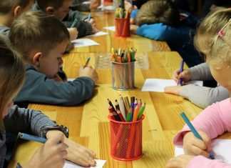 Scuola e Covid, contestati i sintomi per i quali si dovrebbe restare a casa