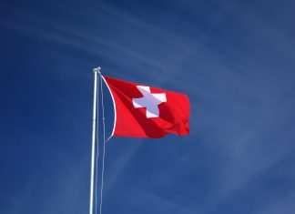 Referendum in Svizzera, resta la libera circolazione con l’Unione Europea