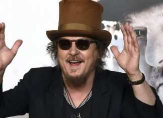 Zucchero, quando la musica oltrepassa i confini zucchero-teleclubitalia.it