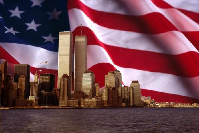 world_trade_center_and_flag_7skb