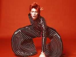 Un giorno siete “Heroes” e l’altro vi cancellano Bowie by Sukita - photo credits: Pinterest