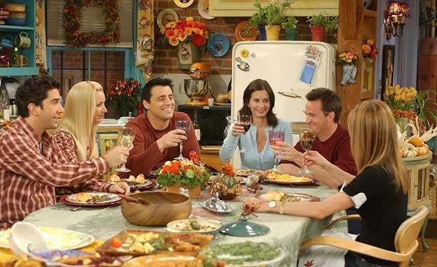 Chandler-Helps-with-Thanksgiving-Dinner Friends ricettario