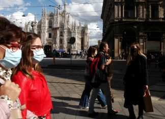 Covid, aumentano i casi ed è di nuovo allarme a Milano Covid, fonte youtg.net
