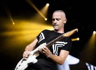 Eros Ramazzotti, popstar internazionale nata ai bordi di periferia Eros Ramazzotti, Perfetto World Tour, 2015 - © Arianna Carotta