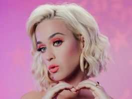 Katy Perry, i look frizzanti della cantante Katy Perry-photo credits: Pinterest