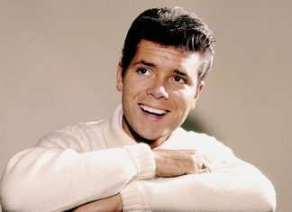 Cliff Richard, “The great 80 tour” cliff richard-sites.google.com