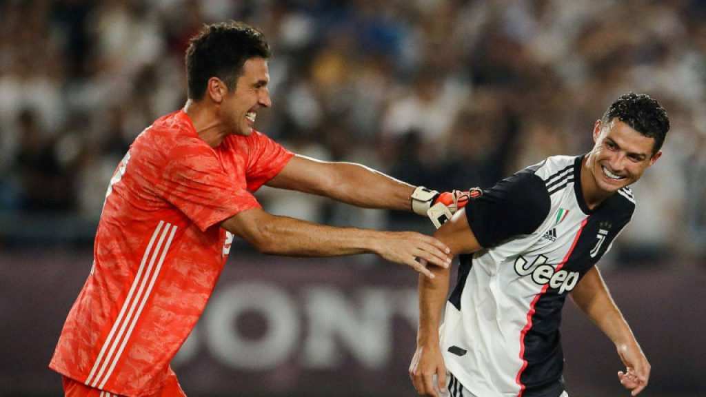cristiano-ronaldo-buffon Juventus Protocollo Coronavirus (Getty Images)