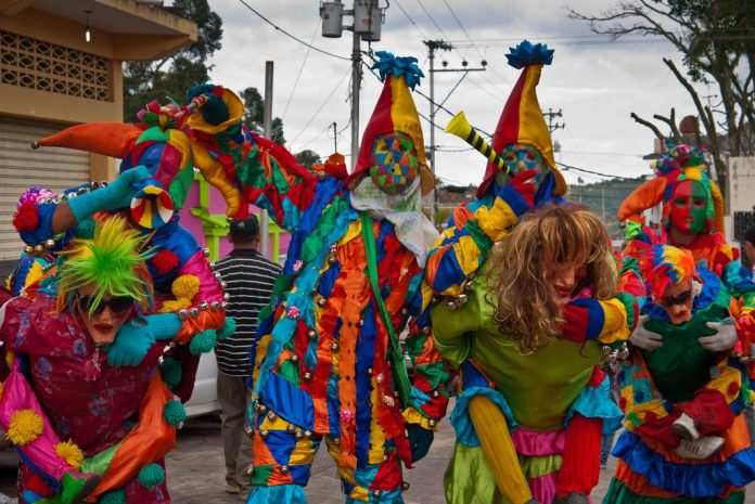 Celebrazioni del Dia de Los Inocentes - PhotoCredit: © telesrutv.net