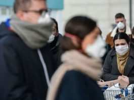 Nuovo Dpcm: è scontro tra Regioni e governo su bar, scuola e trasporti