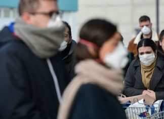 Nuovo Dpcm: è scontro tra Regioni e governo su bar, scuola e trasporti