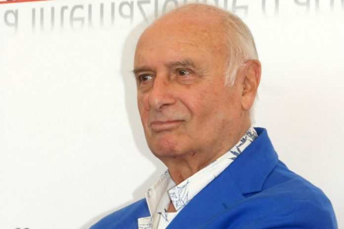 Mimmo Rotella - PhotoCredit: web Mimmo Rotella - PhotoCredit: web