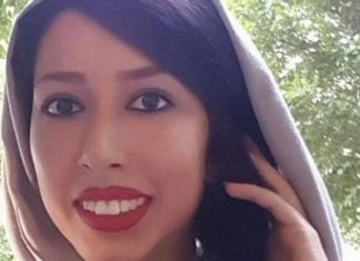Rifiuta di indossare il velo: attivista iraniana condannata a 24 anni di carcere