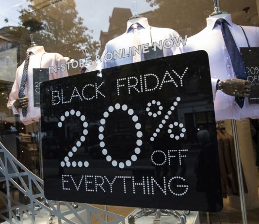 Il giorno di sconti più atteso di novembre è arrivato, oggi è il Black Friday