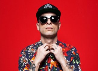 Clementino: la storia, la carriera e gli amori del rapper
