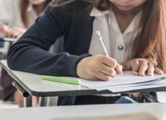 Concorso straordinario docenti sospeso con il nuovo Dpcm. Oggi prove regolari concorsi pubblici