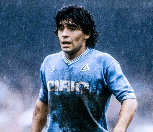 Maradona, la relazione scandalo con Cristiana Sinagra e la nascita di Diego Armando Maradona Jr Maradona e Cristiana Sinagra- Photo Credits: twitter