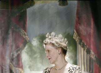 Lady Astor, prima donna al Parlamento del Regno Unito nancy astor