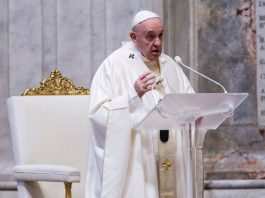Papa Francesco smentisce le dichiarazioni a favore delle unioni civili