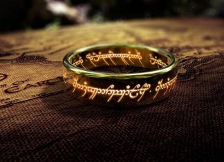 Tolkien, chi muore… si rilegge: in arrivo nuovi racconti L'unico anello - Photo Credits: cameralook.it