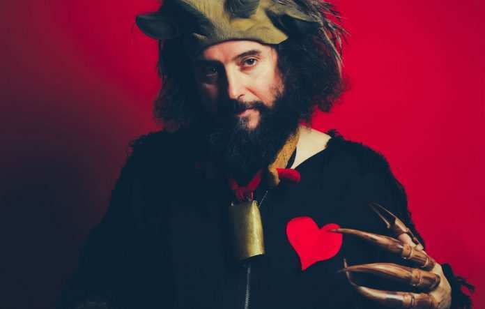 Il cantautore Vinicio Capossela - photo credits: Rolling Stone Italia