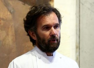 Carlo Cracco risponde alle accuse sul caso Genovese: c’è la diffida