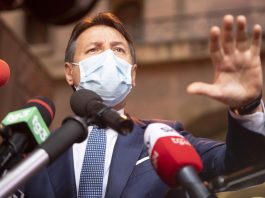 Conte ha il Coronavirus? No, solo un problema alle corde vocali nuove zone arancioni
