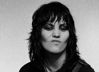 Scintille di rivoluzione nel punk rock di Joan Jett Joan Jett - Ph: grunge.com