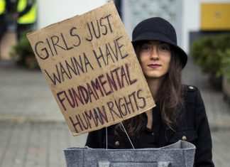 Polonia, legge anti-aborto: vincono le donne