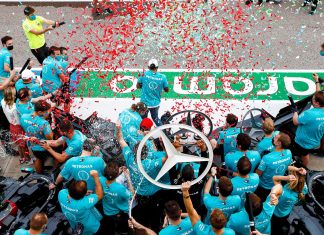 F1, Mercedes vince il premio per la sostenibilità ambientale organigramma mercedes Allison Elliott