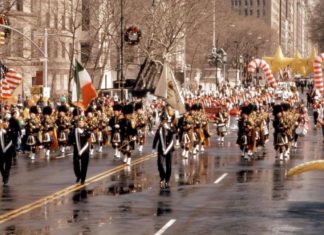 Thanksgiving Day: parata, pranzi di famiglia e tacchini arrosto