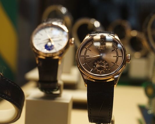 Rolex secondo polso: le caratteristiche