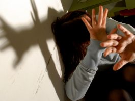 Rimini, violenza sulla cugina minorenne: fermato giovane di 23 anni