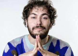 Chi è Riccardo Zanotti, il bel cantante dei Pinguini Tattici Nucleari