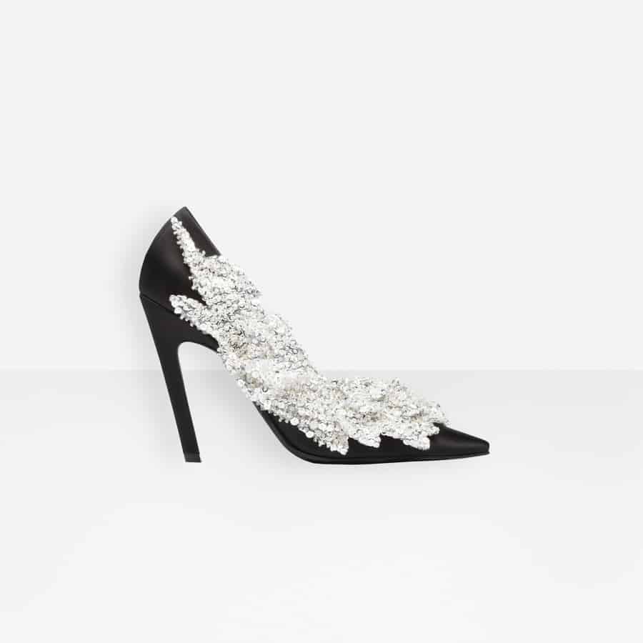 A natale Balenciaga - credit: balenciaga