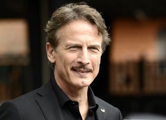 Cesare Bocci, chi è il conduttore di “Viaggio nella grande bellezza” Cesare Bocci