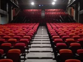 Covid: Cinema, teatri e discoteche non riapriranno a gennaio
