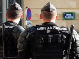 Francia, tre gendarmi sono rimasti uccisi dopo una lite tra coniugi