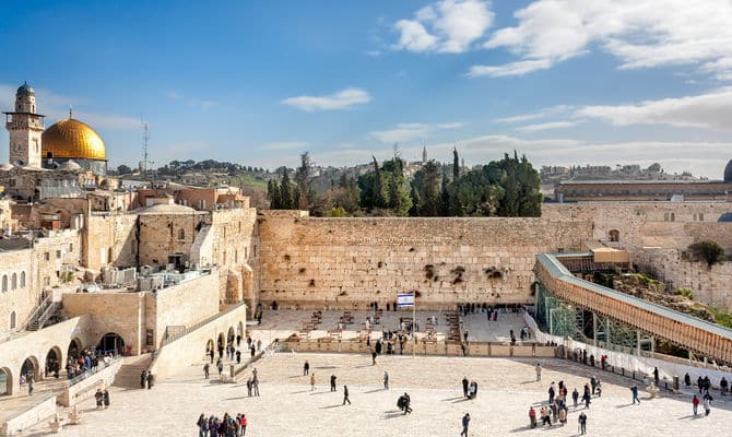 Alberto Angela. Gerusalemme. Photo credits: turismo.it