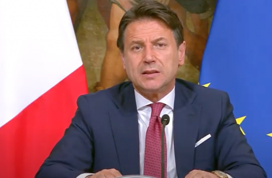 Nuovo DPCM, gli spostamenti interregionali per i congiunti: ecco cosa potrebbe succedere conte -photo credits:gds