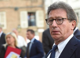 Louis Camilleri lascia la Ferrari, ecco il nuovo amministratore delegato louis camilleri ferrari