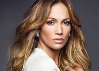 Jennifer Lopez, un angelo senza veli nel teaser di “In The Morning” Jennifer Lopez - Photo Credits Gabriel Goldberg