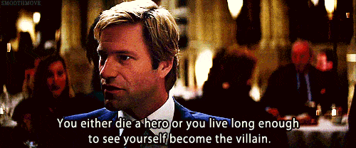 Harvey Dent (Aaron Eckhart) in una scena - Photo Credits: What Would Bale Do