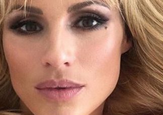 Michelle Hunziker: una bellezza senza tempo Michelle Hunziker photo credits:il mattino