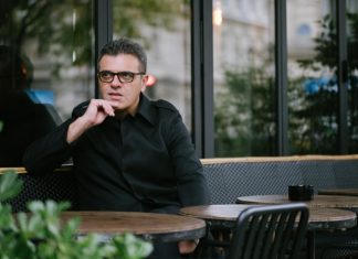 MODES: il fashion retailer italiano a cura di Aldo Carpinteri