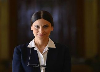Chi è Lucia Gravante, la famosa sorvegliante de Il Collegio