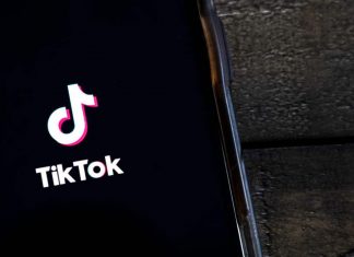 Tik Tok, influencer siciliana sotto accusa per sfida suicida TIk Tok, fonte vesuvius.it