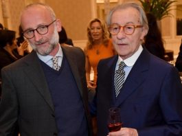 Chi sono i figli di Vittorio Feltri: le due gemelle nate dalla prima moglie e Mattia e Fiorenza avuti dalla seconda moglie Enoe