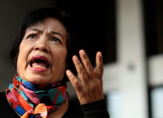 Thailandia, Anchan: la donna condannata a 43 anni di carcere per lesa maestà